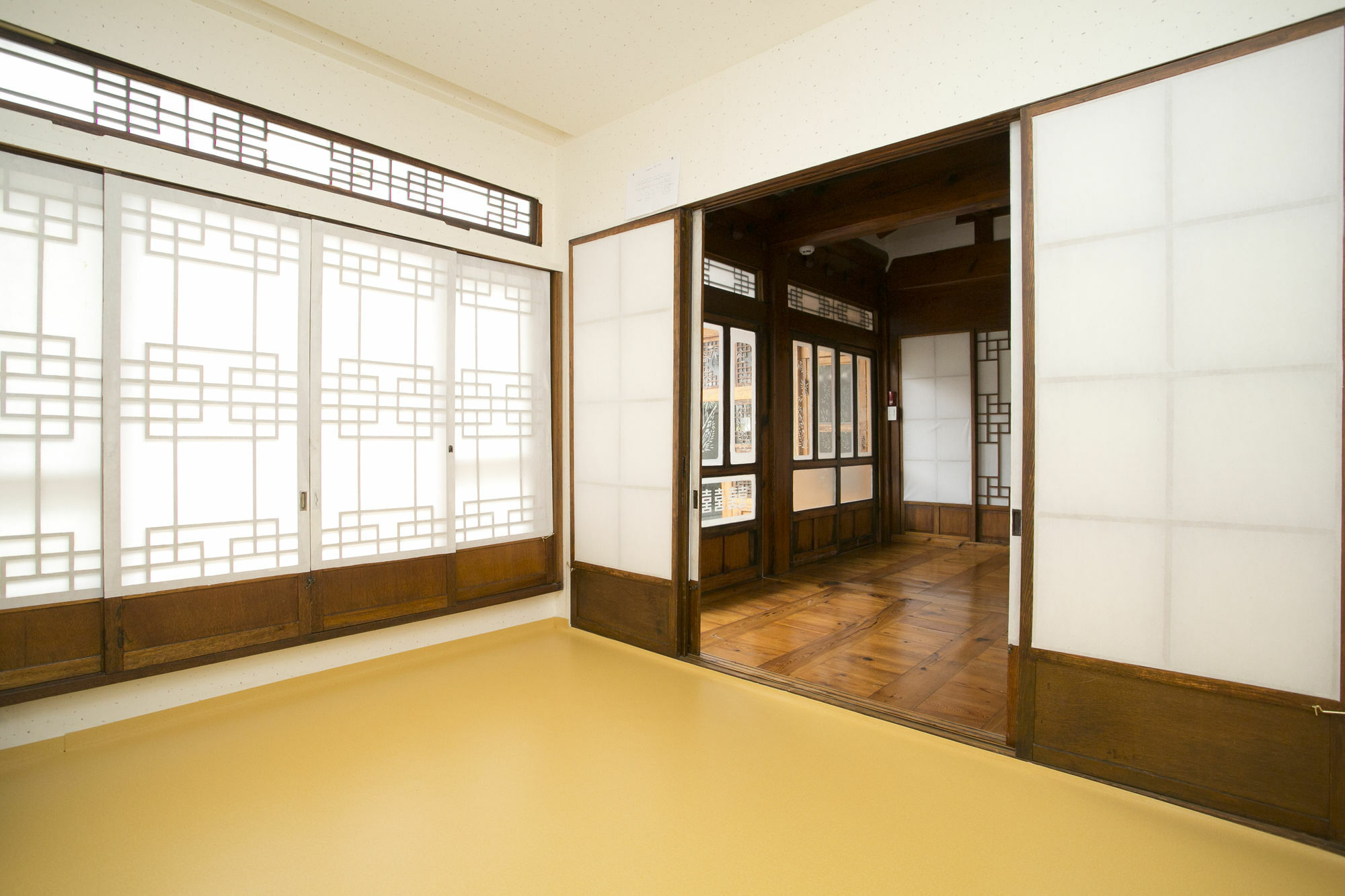 Nuri Hanok Guest house Seoul