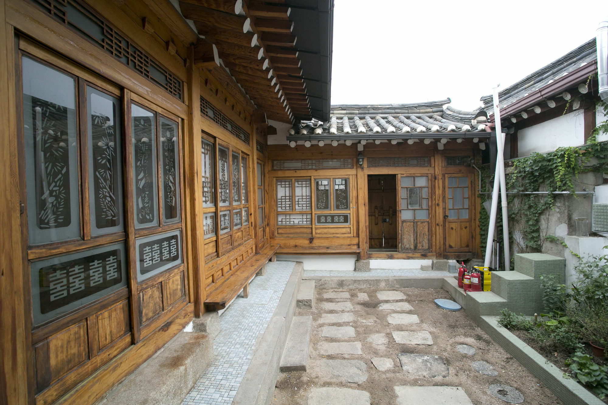 Nuri Hanok Guest house