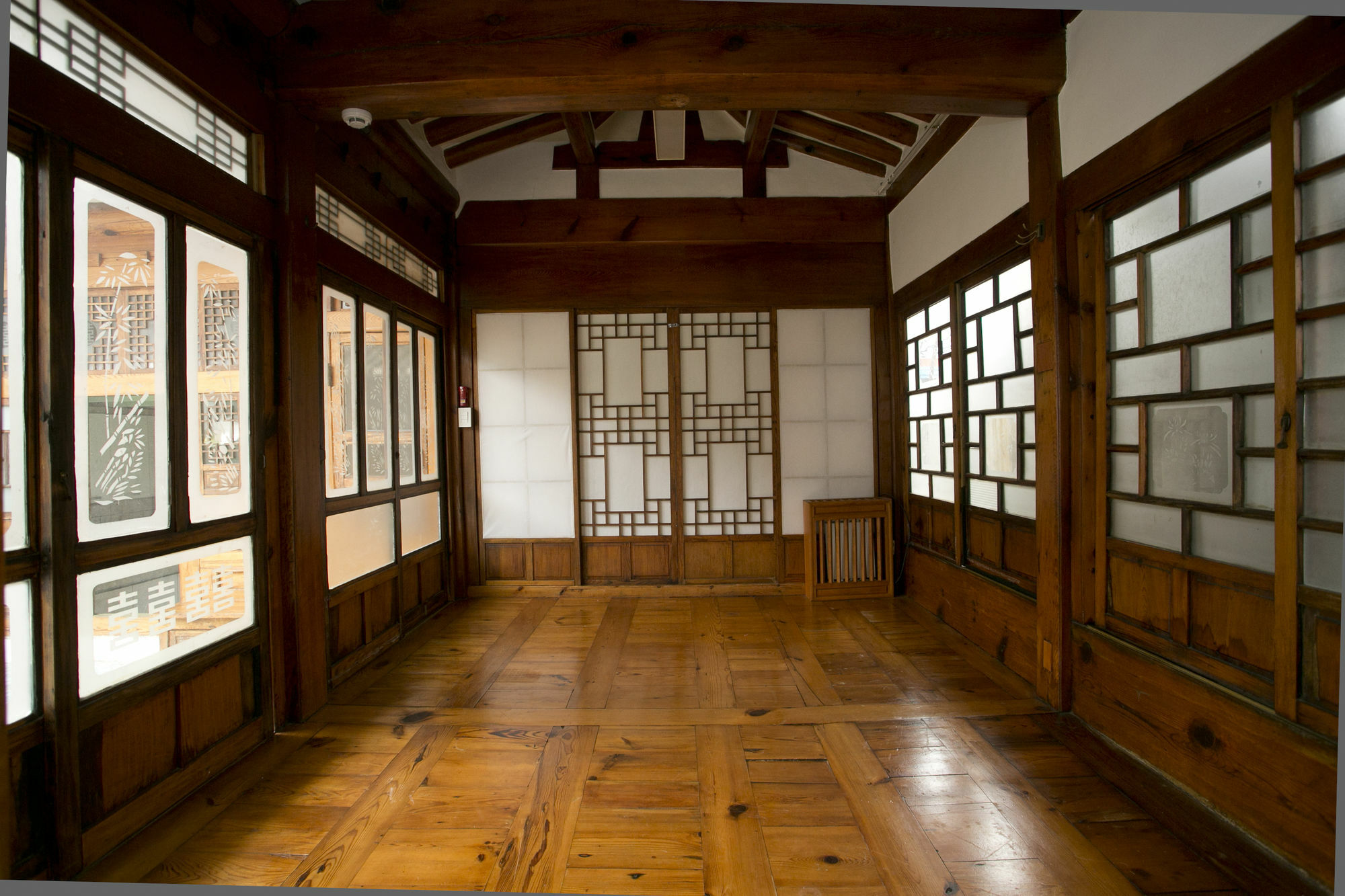 Nuri Hanok Guest house Seoul